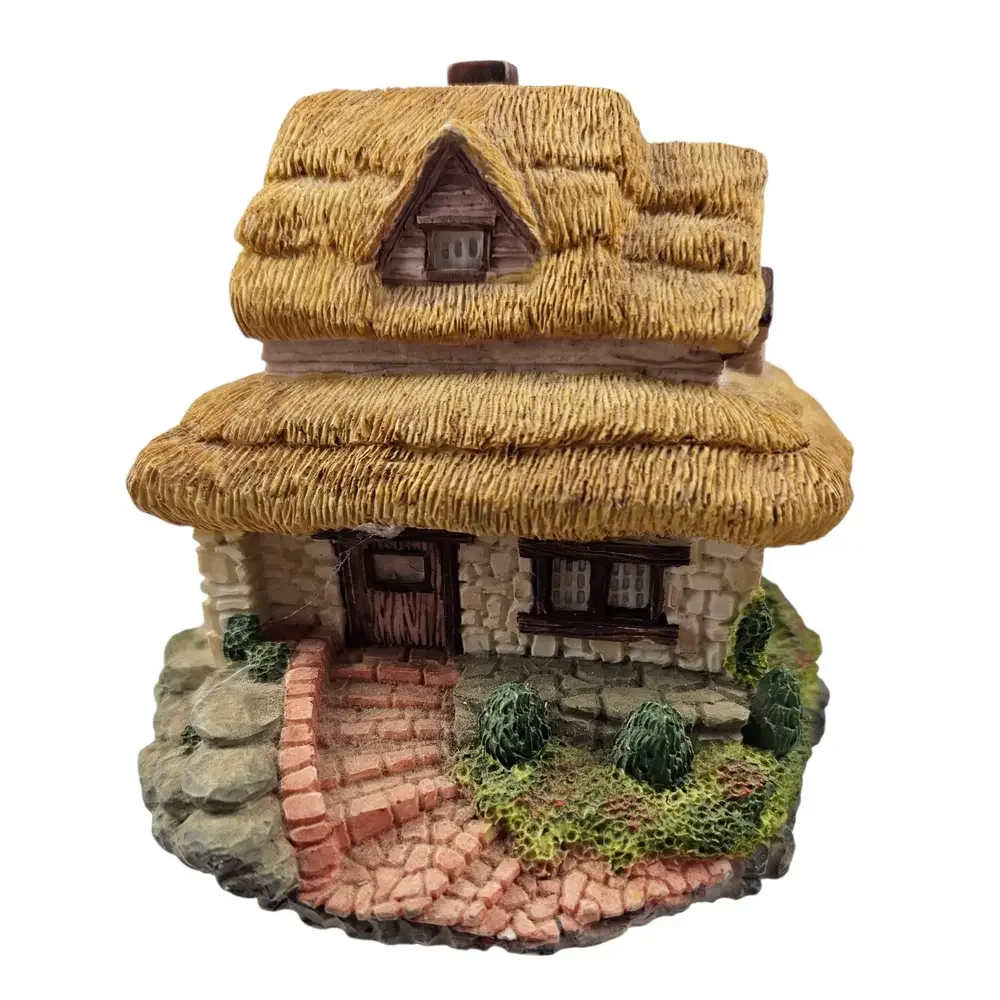 Olde England's Classic Cottages Canterbury Inn Country‎ Village Figurine Collect